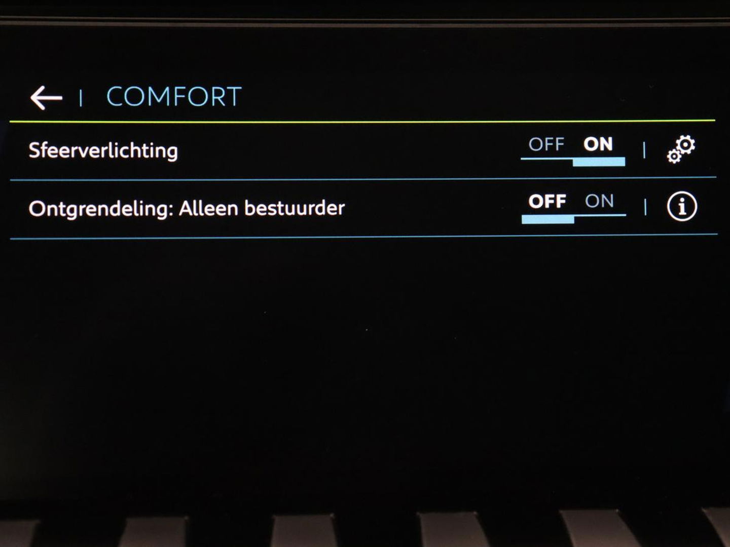 Peugeot 508 1.6 HYbrid 225 Allure | Stoelverwarming | Trekhaak | Adaptive cruise | Camera | Carplay | Half leder | Keyless | Full LED | Climate control | Sfeerverlichting | PHEV | Plug In