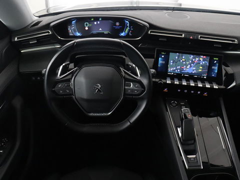 Peugeot 508 1.6 HYbrid 225 Allure | Stoelverwarming | Trekhaak | Adaptive cruise | Camera | Carplay | Half leder | Keyless | Full LED | Climate control | Sfeerverlichting | PHEV | Plug In