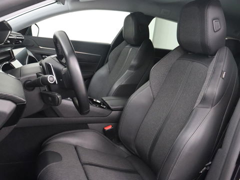 Peugeot 508 1.6 HYbrid 225 Allure | Stoelverwarming | Trekhaak | Adaptive cruise | Camera | Carplay | Half leder | Keyless | Full LED | Climate control | Sfeerverlichting | PHEV | Plug In