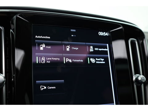 Volvo XC40 T4 Recharge Inscription Expression | Pano | Camera | Stoel- Stuurverw. | Memory seat | Navi | Apple CarPlay