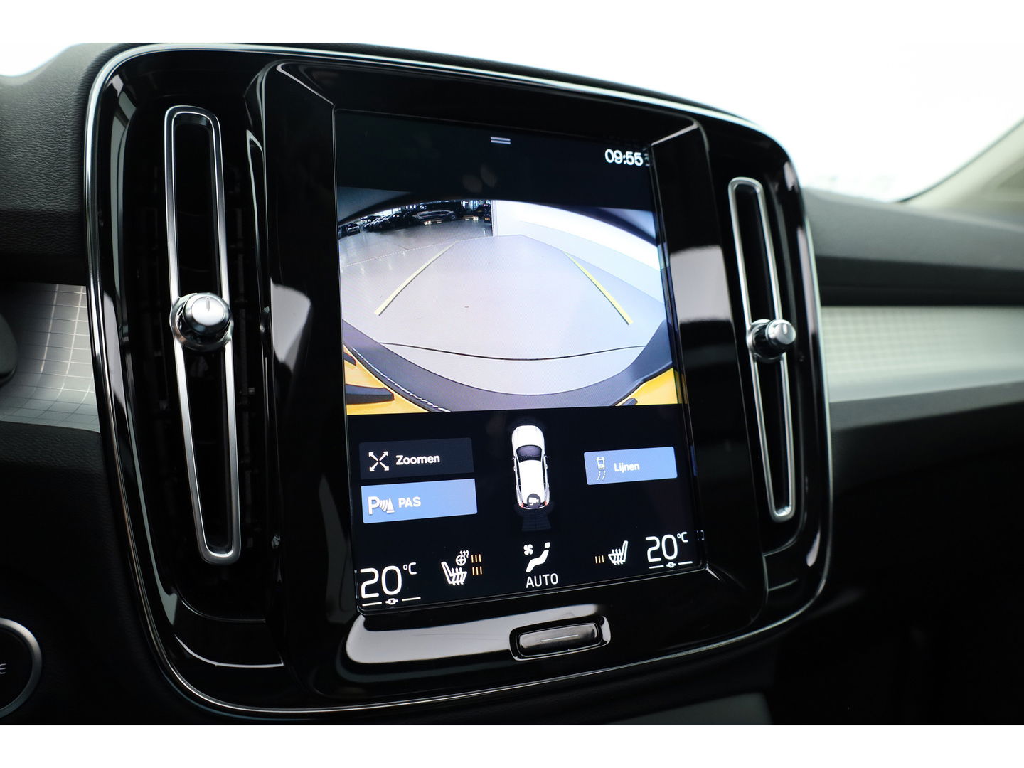 Volvo XC40 T4 Recharge Inscription Expression | Pano | Camera | Stoel- Stuurverw. | Memory seat | Navi | Apple CarPlay