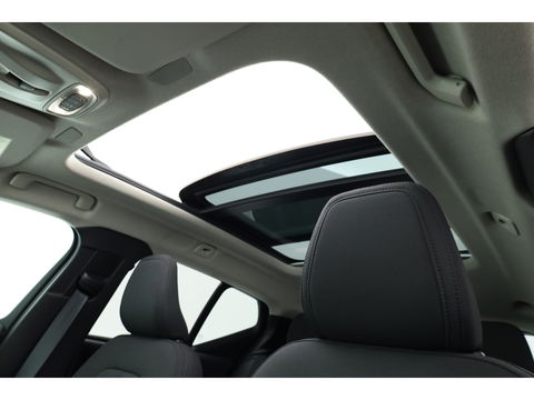 Volvo XC40 T4 Recharge Inscription Expression | Pano | Camera | Stoel- Stuurverw. | Memory seat | Navi | Apple CarPlay