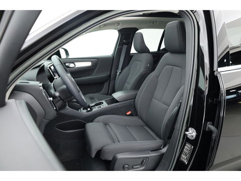 Volvo XC40 T4 Recharge Inscription Expression | Pano | Camera | Stoel- Stuurverw. | Memory seat | Navi | Apple CarPlay