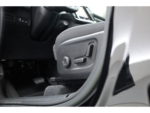 Volvo XC40 T4 Recharge Inscription Expression | Pano | Camera | Stoel- Stuurverw. | Memory seat | Navi | Apple CarPlay