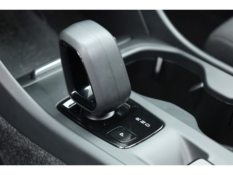 Volvo XC40 T4 Recharge Inscription Expression | Pano | Camera | Stoel- Stuurverw. | Memory seat | Navi | Apple CarPlay