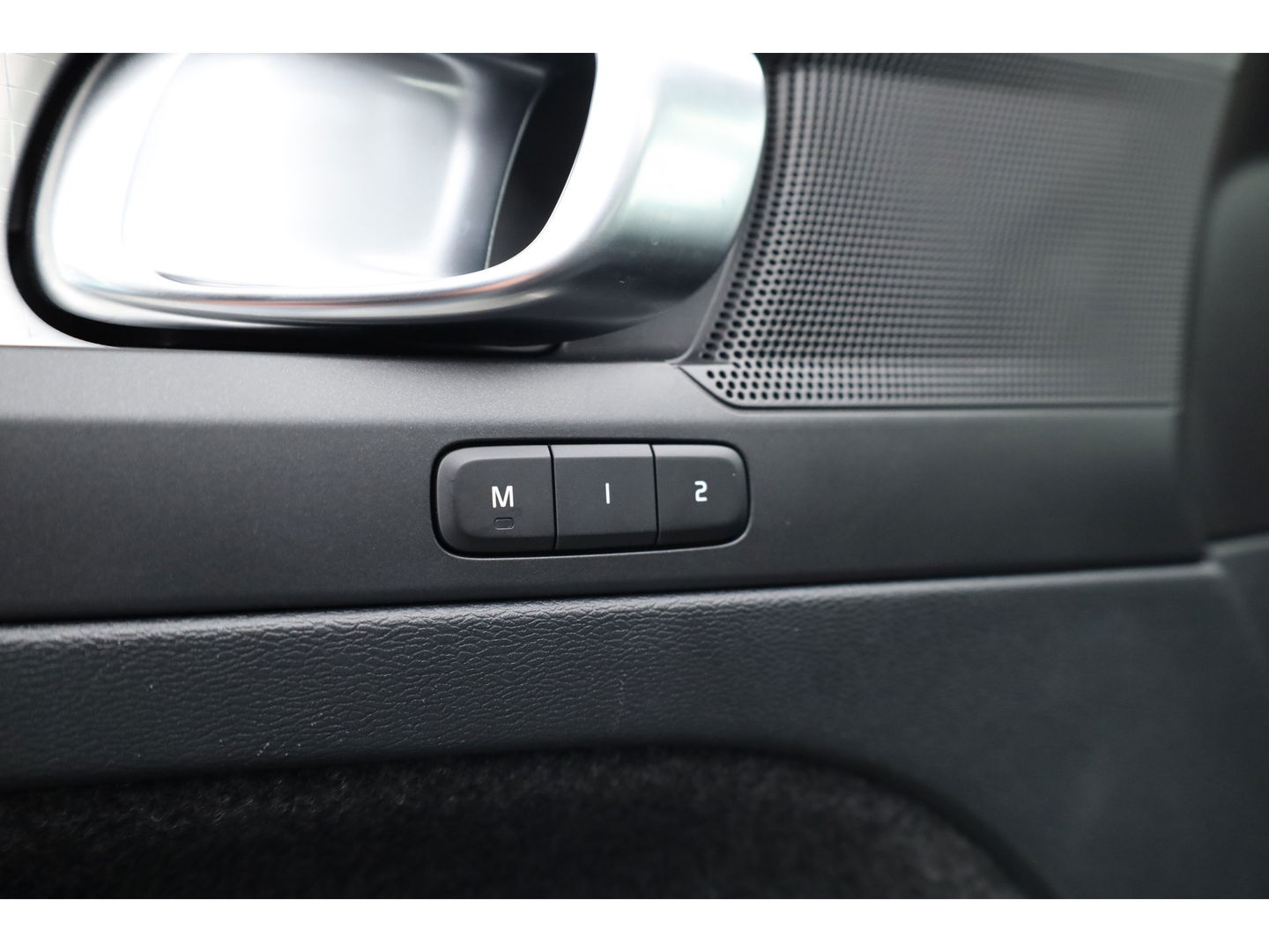 Volvo XC40 T4 Recharge Inscription Expression | Pano | Camera | Stoel- Stuurverw. | Memory seat | Navi | Apple CarPlay