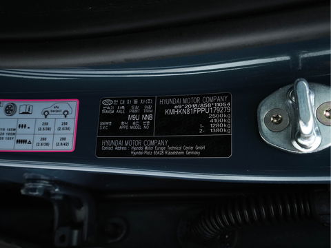 Hyundai IONIQ 5 Connect+ AWD 77.4 kWh [3-FASE] { SOH-} (INCL-BTW) Aut.* HEATPUMP | LUXURY-LEATHER | BOSE-AUDIO | FULL-LED | DIGI-COCKPIT | AMBIENT-LIGHT | DAB | SHIFT-PADDLES | HEAD-UP | NAVI-FULLMAP | KEYLESS | CAMERA | HEATED-COMFORTSEATS | ...