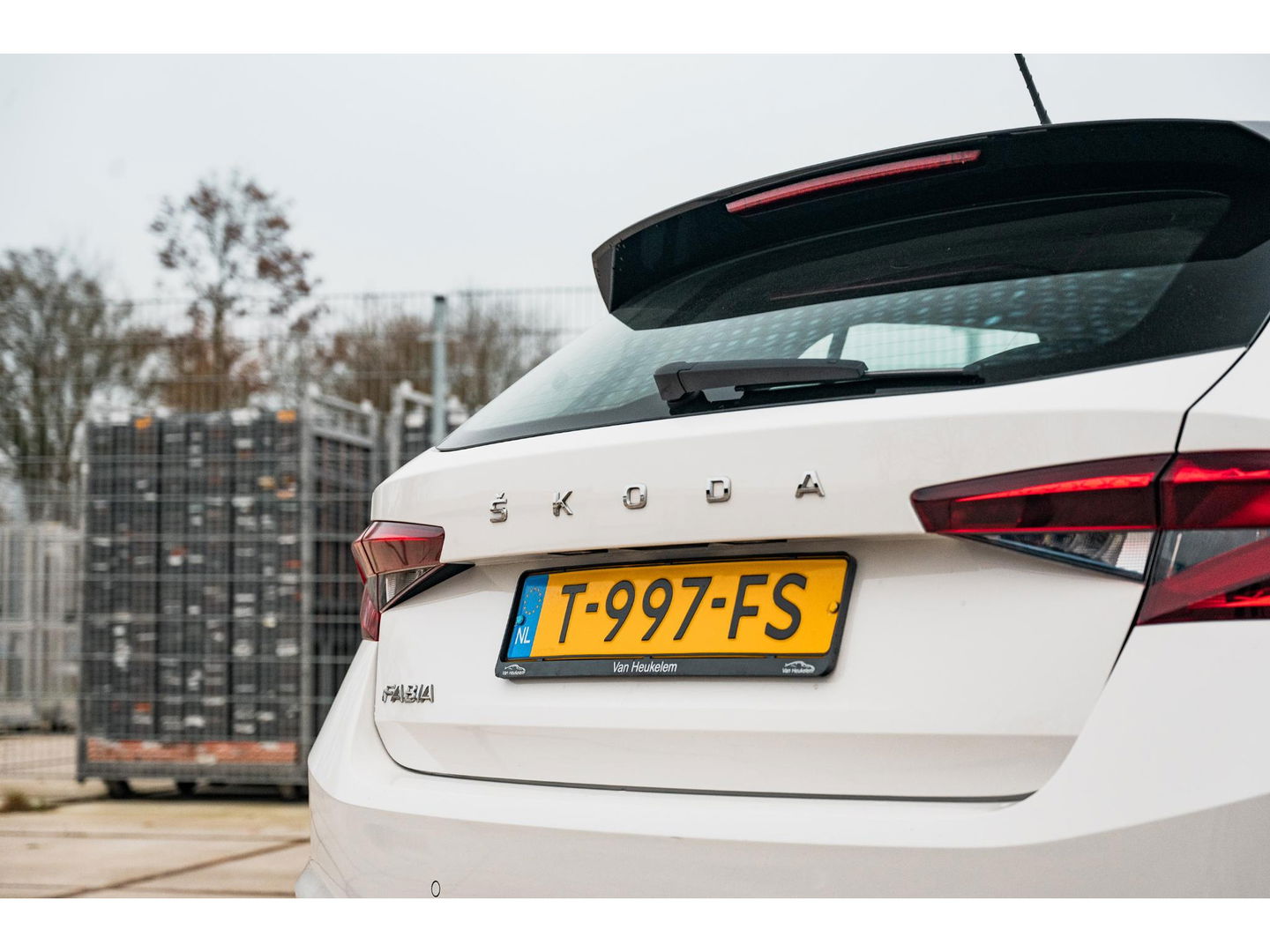 Škoda Fabia 1.0 TSI Ambition | AIRCO | CRUISE | PDC | FULL LED | ALL SEASON BANDEN