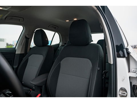 Škoda Fabia 1.0 TSI Ambition | AIRCO | CRUISE | PDC | FULL LED | ALL SEASON BANDEN