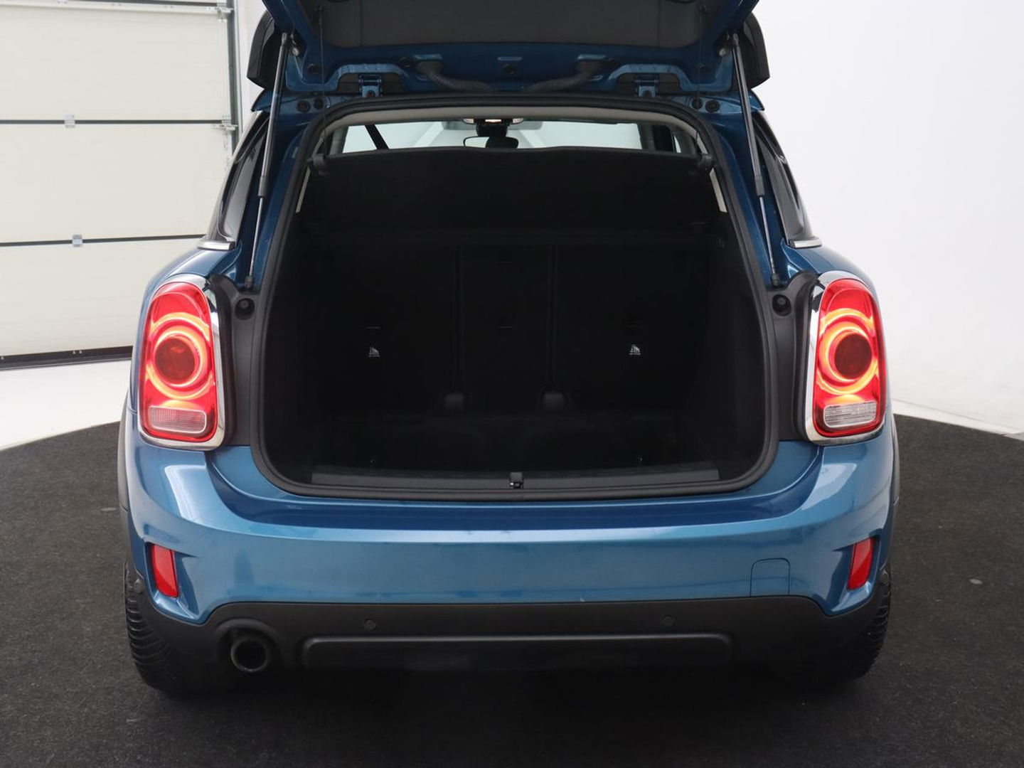 MINI Countryman 1.5 Cooper Chili | Automaat | Full LED | Navigatie | Parkeerhulp | Climate control | 17'' | Bluetooth | Cruise control