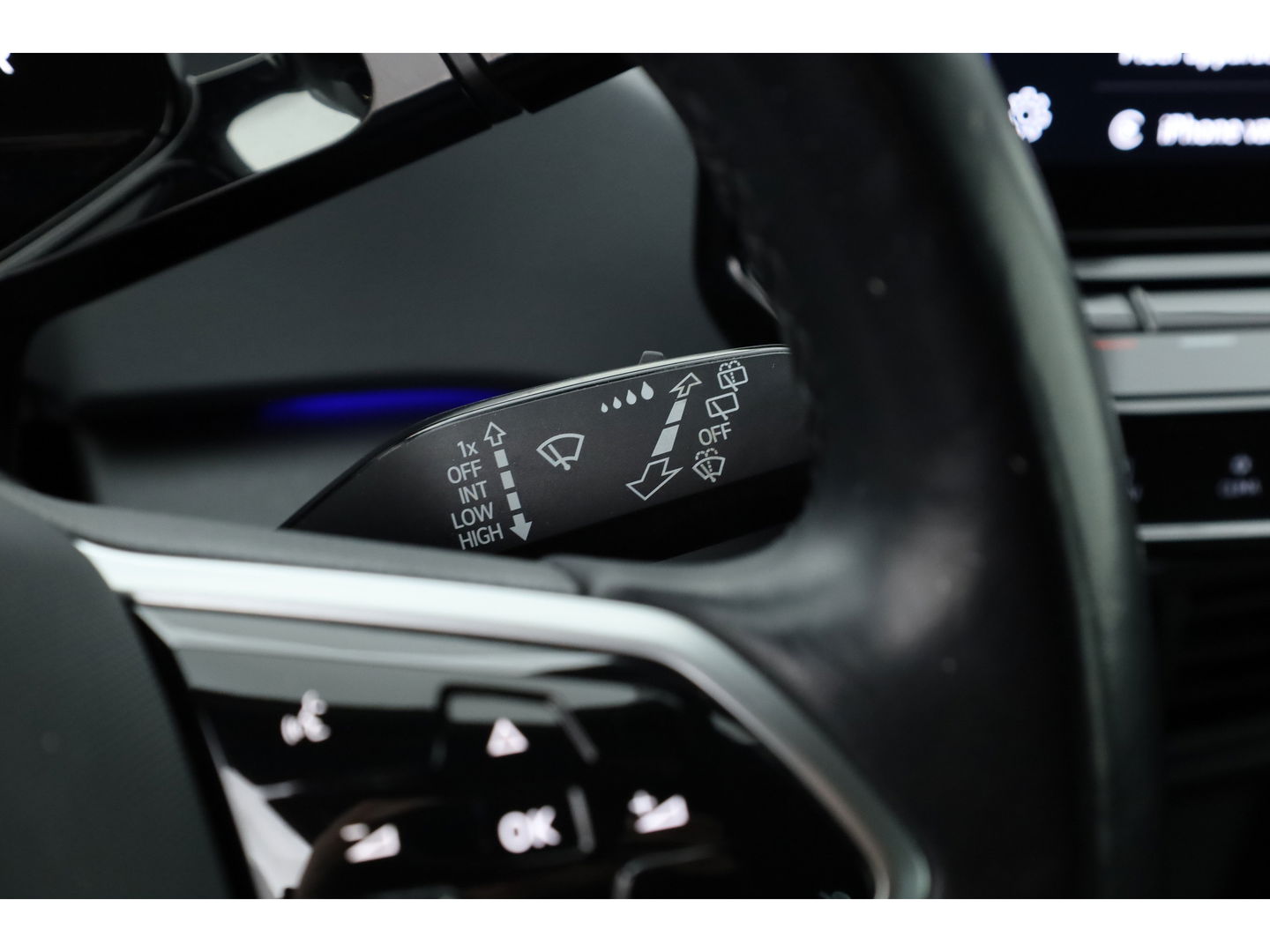 Volkswagen ID.3 First 58 kWh | Navi | Stoel- Stuurverw. | Adapt. Cruise | Apple CarPlay | PDC