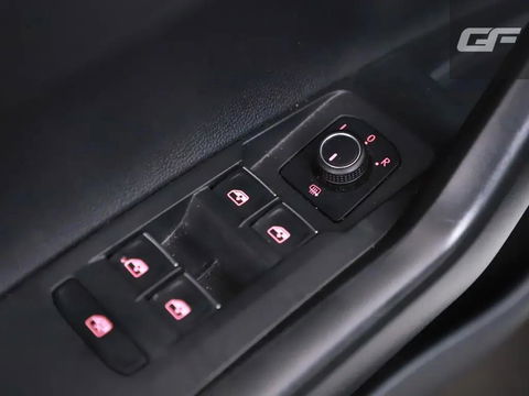 Volkswagen Polo 1.0 TSI R-line Clima Carplay ACC PDC NAP