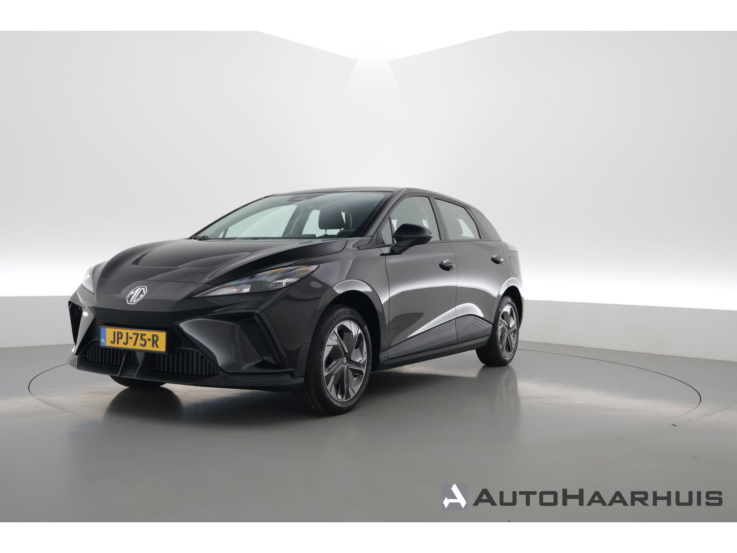 MG Mg4 electric Standard 51 kWh | Dig. Cockpit | Nav + CarPlay | Adapt. Cruise | Camera | Dab | PDC | LED | ACC