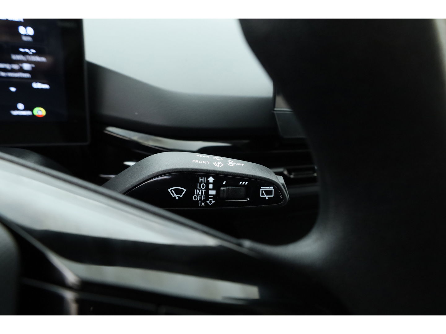 MG Mg4 electric Standard 51 kWh | Dig. Cockpit | Nav + CarPlay | Adapt. Cruise | Camera | Dab | PDC | LED | ACC