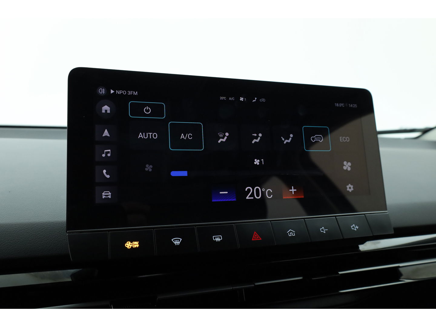 MG Mg4 electric Standard 51 kWh | Dig. Cockpit | Nav + CarPlay | Adapt. Cruise | Camera | Dab | PDC | LED | ACC