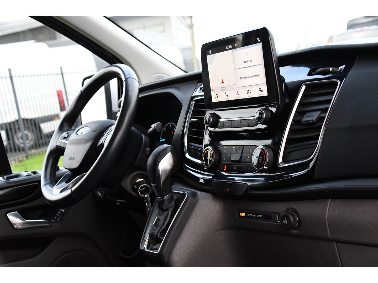 Ford Transit Custom 310 2.0 TDCI L2H1 Sport MARGE! Camera, Cruise, 170pk, Automaat, LED, Sensoren, Carpay, Trekhaak, Uniek!