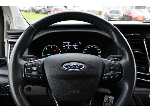 Ford Transit Custom 310 2.0 TDCI L2H1 Sport MARGE! Camera, Cruise, 170pk, Automaat, LED, Sensoren, Carpay, Trekhaak, Uniek!