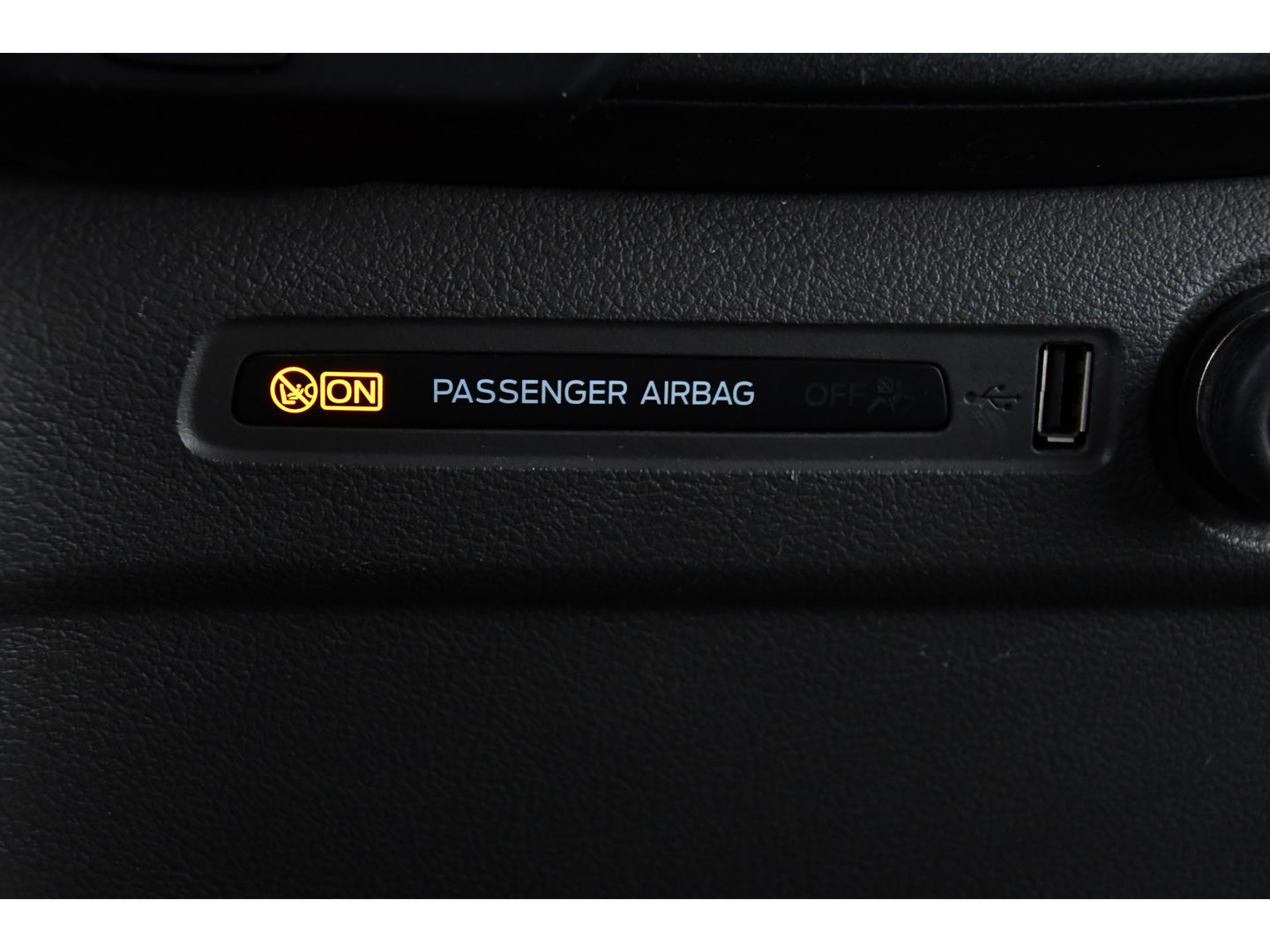 Ford Transit Custom 310 2.0 TDCI L2H1 Sport MARGE! Camera, Cruise, 170pk, Automaat, LED, Sensoren, Carpay, Trekhaak, Uniek!