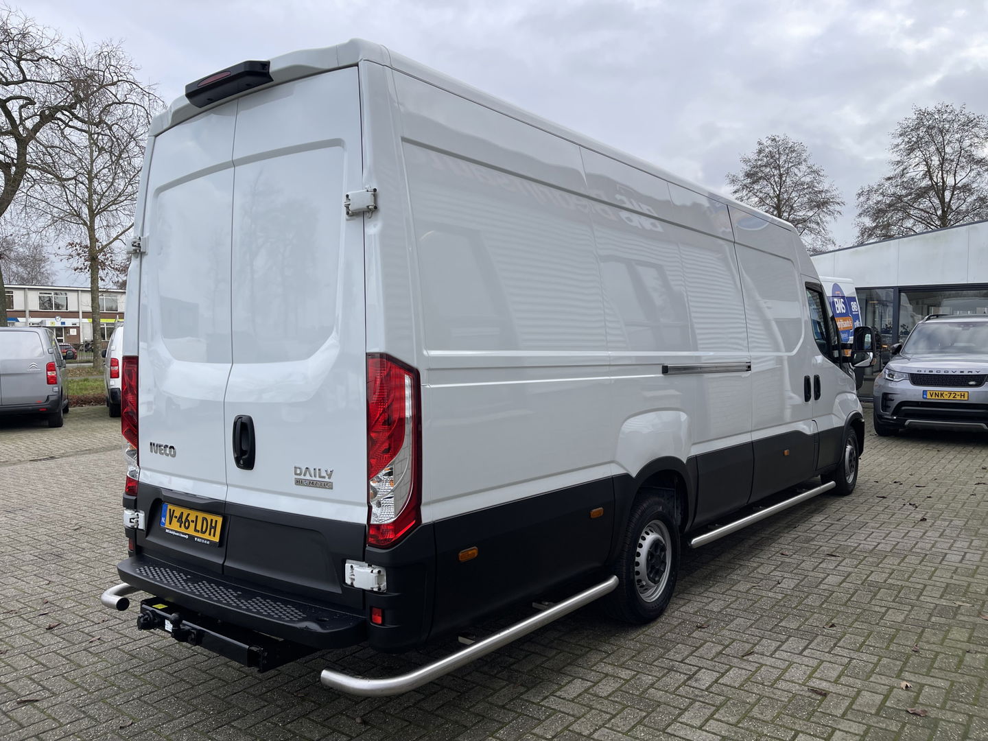 Iveco Daily 35S14V 2.3 410 L4H2 Himatic automaat / vaste prijs rijklaar € 23.950 ex btw / lease vanaf € 391 / euro 6 / laadruimte 470 cm lang / trekhaak 3500 kg !