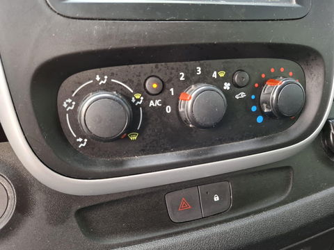 Renault Trafic 1.6 dCi T29 L1H1 Comfort Energy IMPERIAL / AIRCO / CRUISE CONTROLE / NAVI / EURO 6