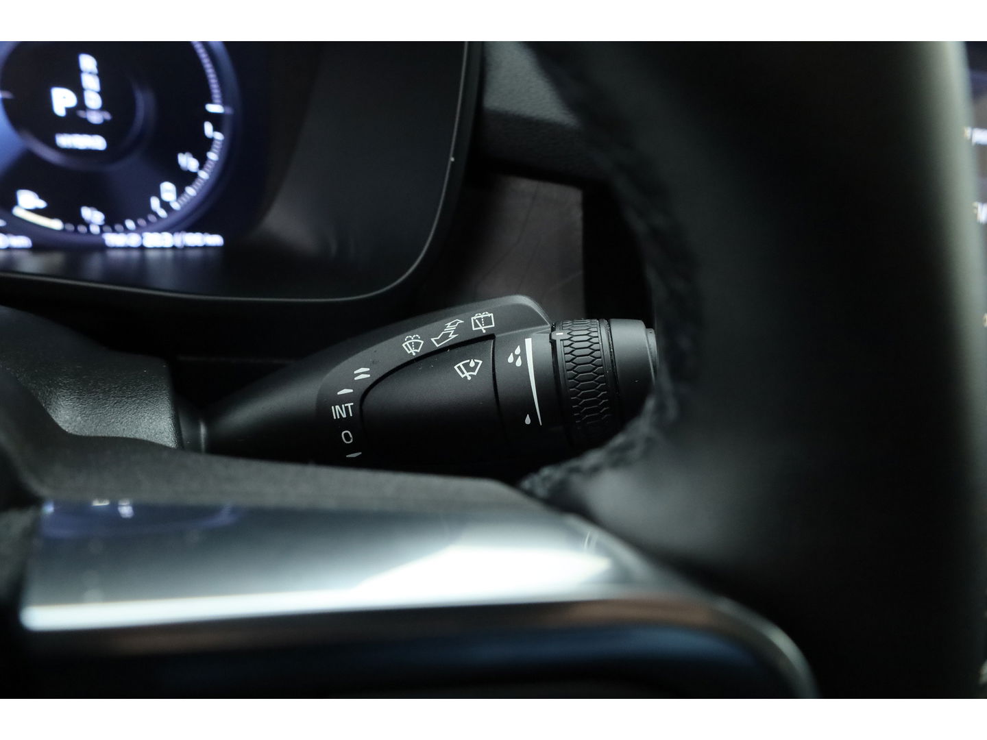 Volvo XC40 T5 Plug-in hybrid Plus Bright | Leer |ACC | Blis | Elek. stoel+mem. | Stoel- Stuurverw. | H&K |