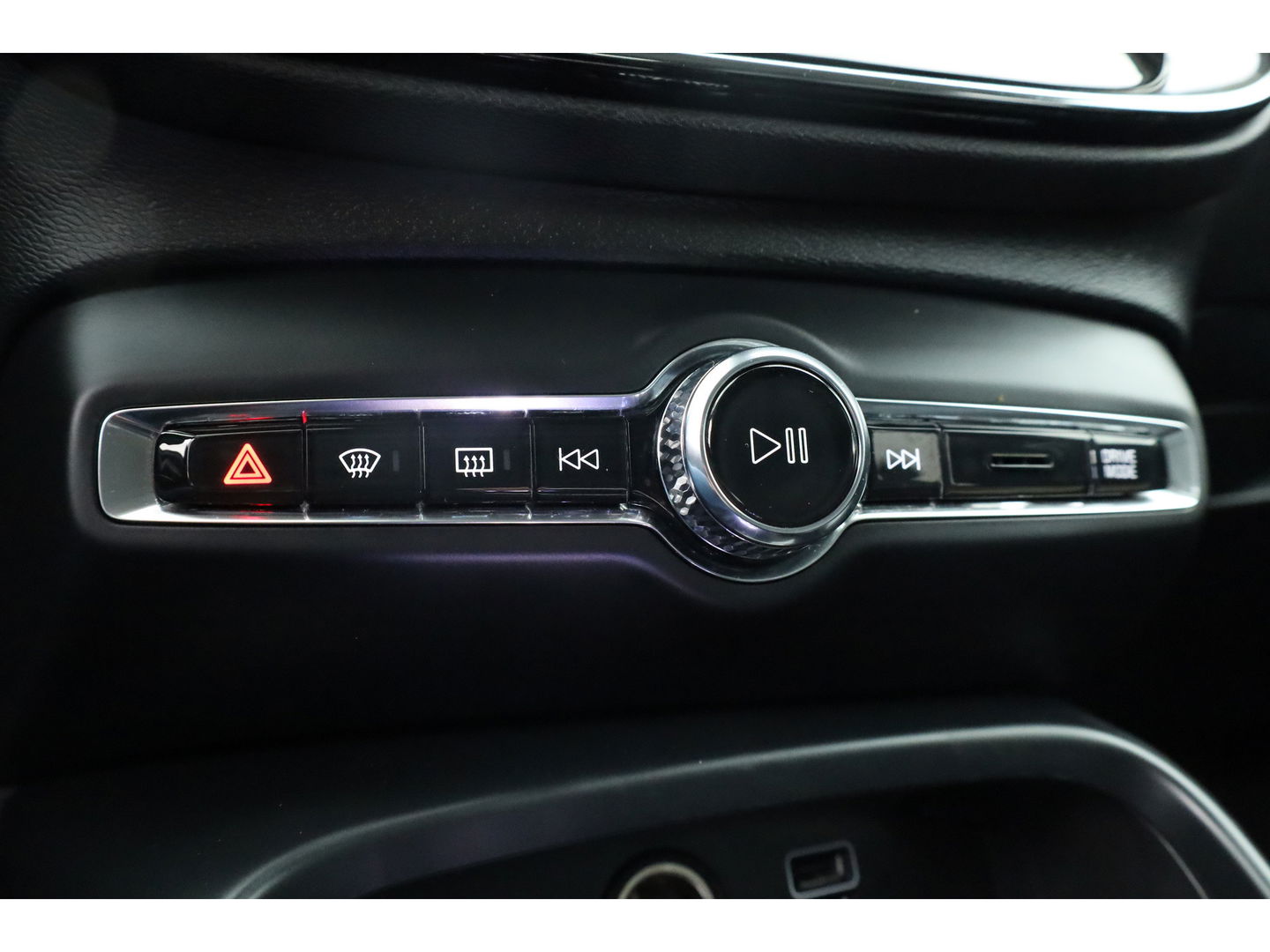 Volvo XC40 T5 Plug-in hybrid Plus Bright | Leer |ACC | Blis | Elek. stoel+mem. | Stoel- Stuurverw. | H&K |