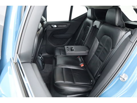 Volvo XC40 T5 Plug-in hybrid Plus Bright | Leer |ACC | Blis | Elek. stoel+mem. | Stoel- Stuurverw. | H&K |