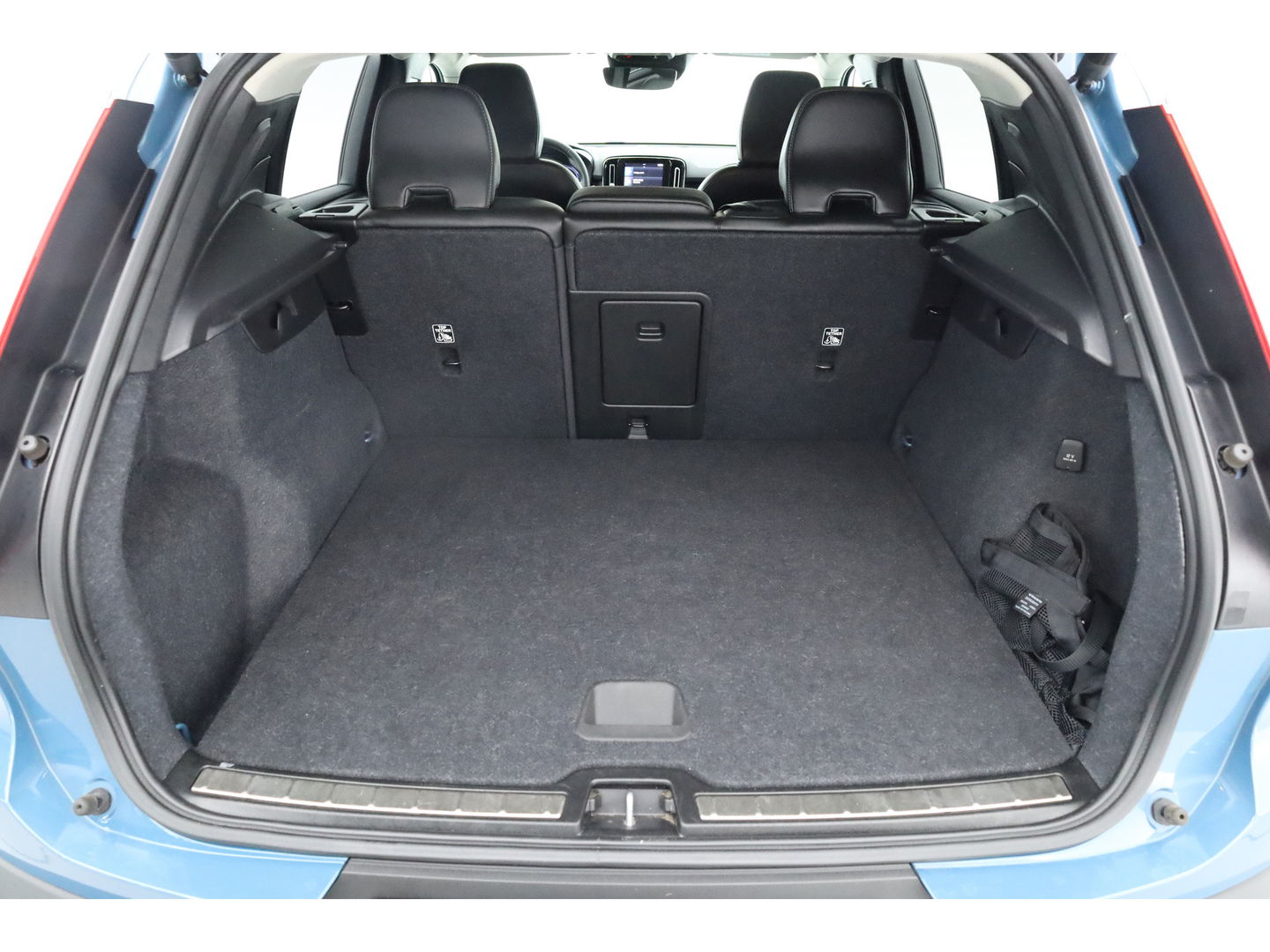 Volvo XC40 T5 Plug-in hybrid Plus Bright | Leer |ACC | Blis | Elek. stoel+mem. | Stoel- Stuurverw. | H&K |