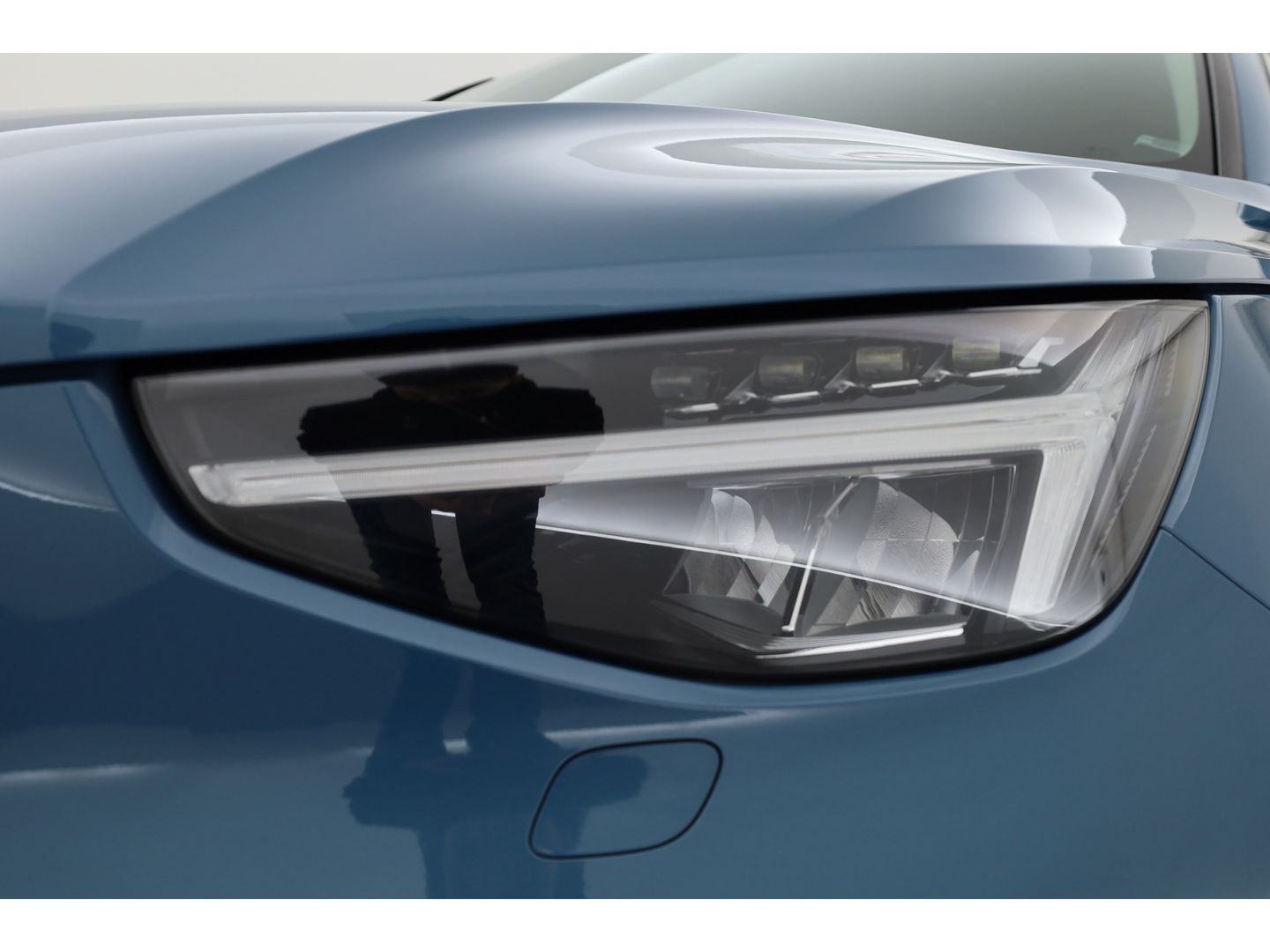 Volvo XC40 T5 Plug-in hybrid Plus Bright | Leer |ACC | Blis | Elek. stoel+mem. | Stoel- Stuurverw. | H&K |