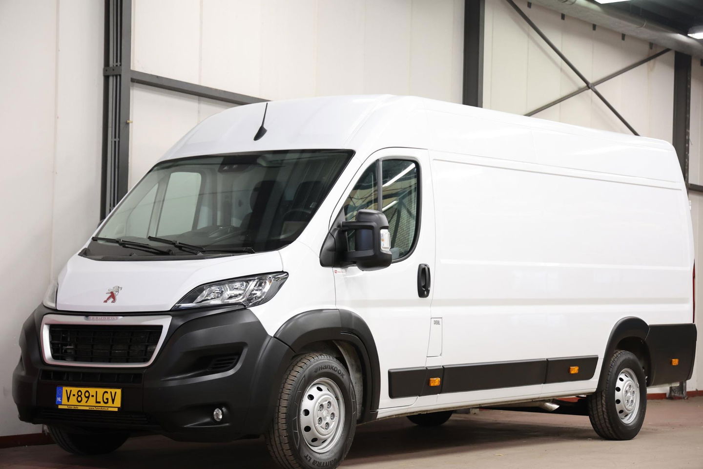 Peugeot Boxer 435 2.2 BlueHDi 140 L4H2