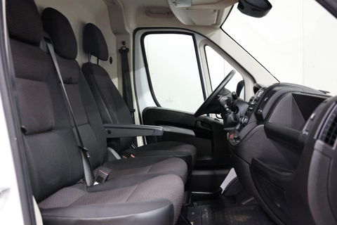 Peugeot Boxer 435 2.2 BlueHDi 140 L4H2