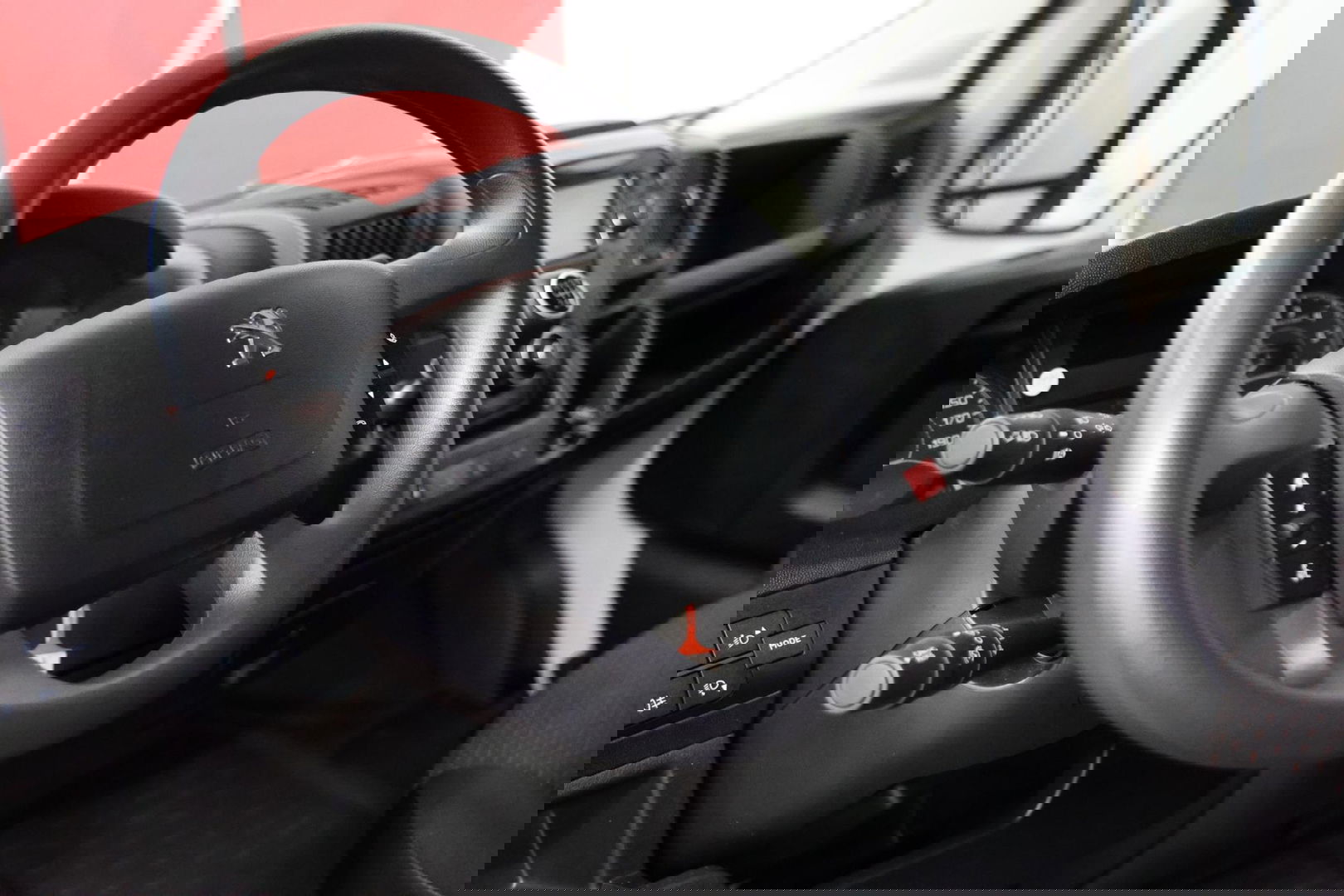 Peugeot Boxer 435 2.2 BlueHDi 140 L4H2