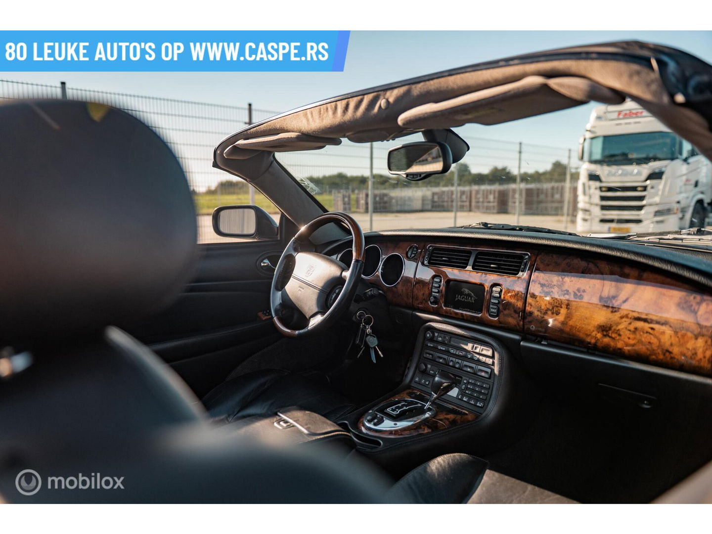 Jaguar XKR 4.2 V8 Convertible