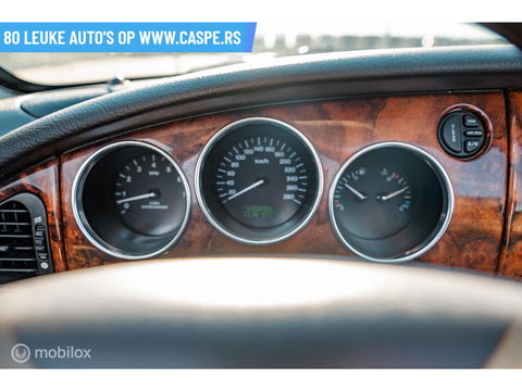 Jaguar XKR 4.2 V8 Convertible