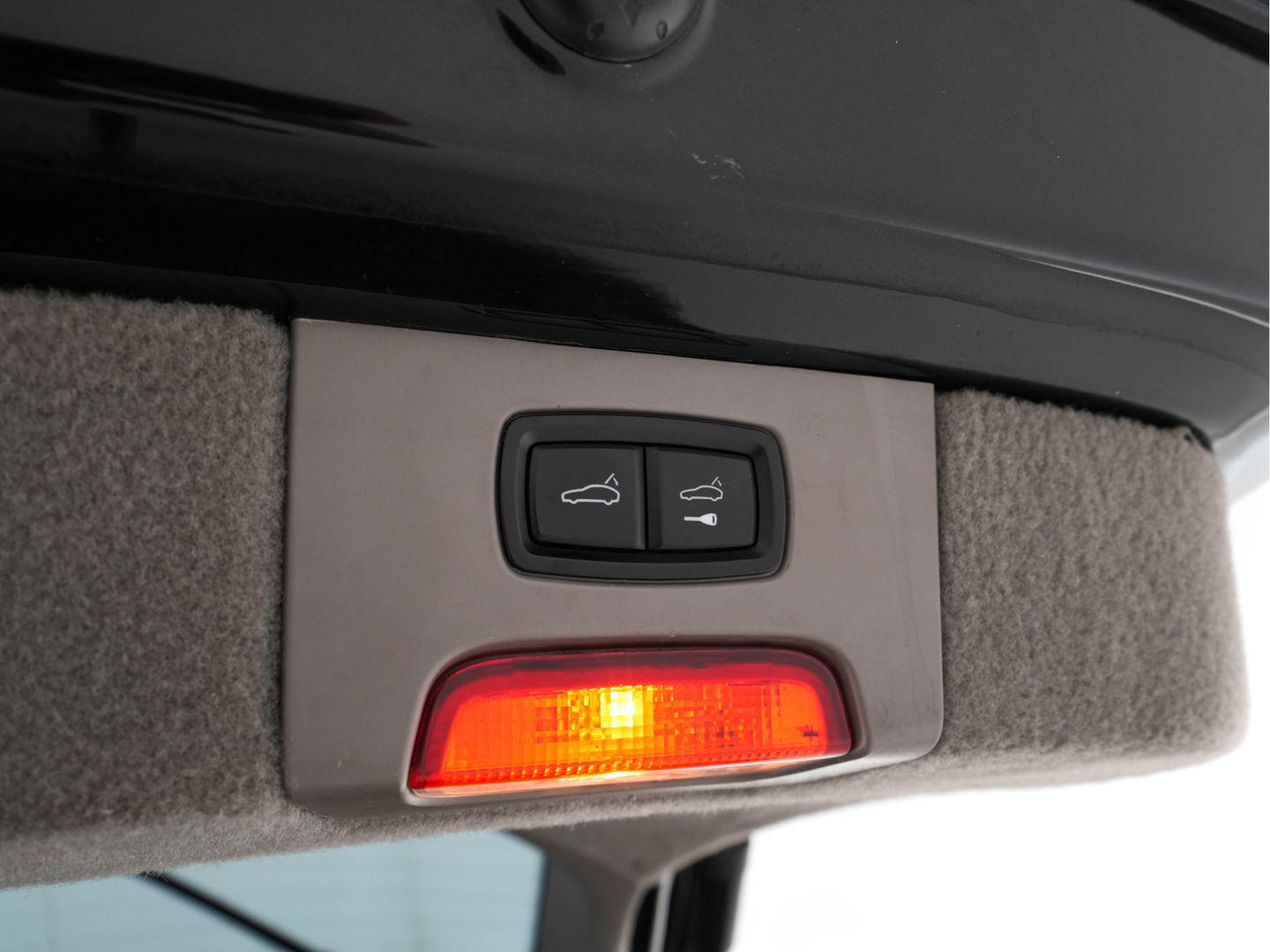 Porsche Cayenne 4.8 Turbo AWD Aut. *PANO | LUXURY-LEATHER | BURMESTER-SURROUND | BI-XENON | MEMORY-PACK | NAVI-FULLMAP | ADAPTIVE-CRUISE | AIR-SUSPENSION | CAMERA | SPORT-SEATS |  20''ALU*