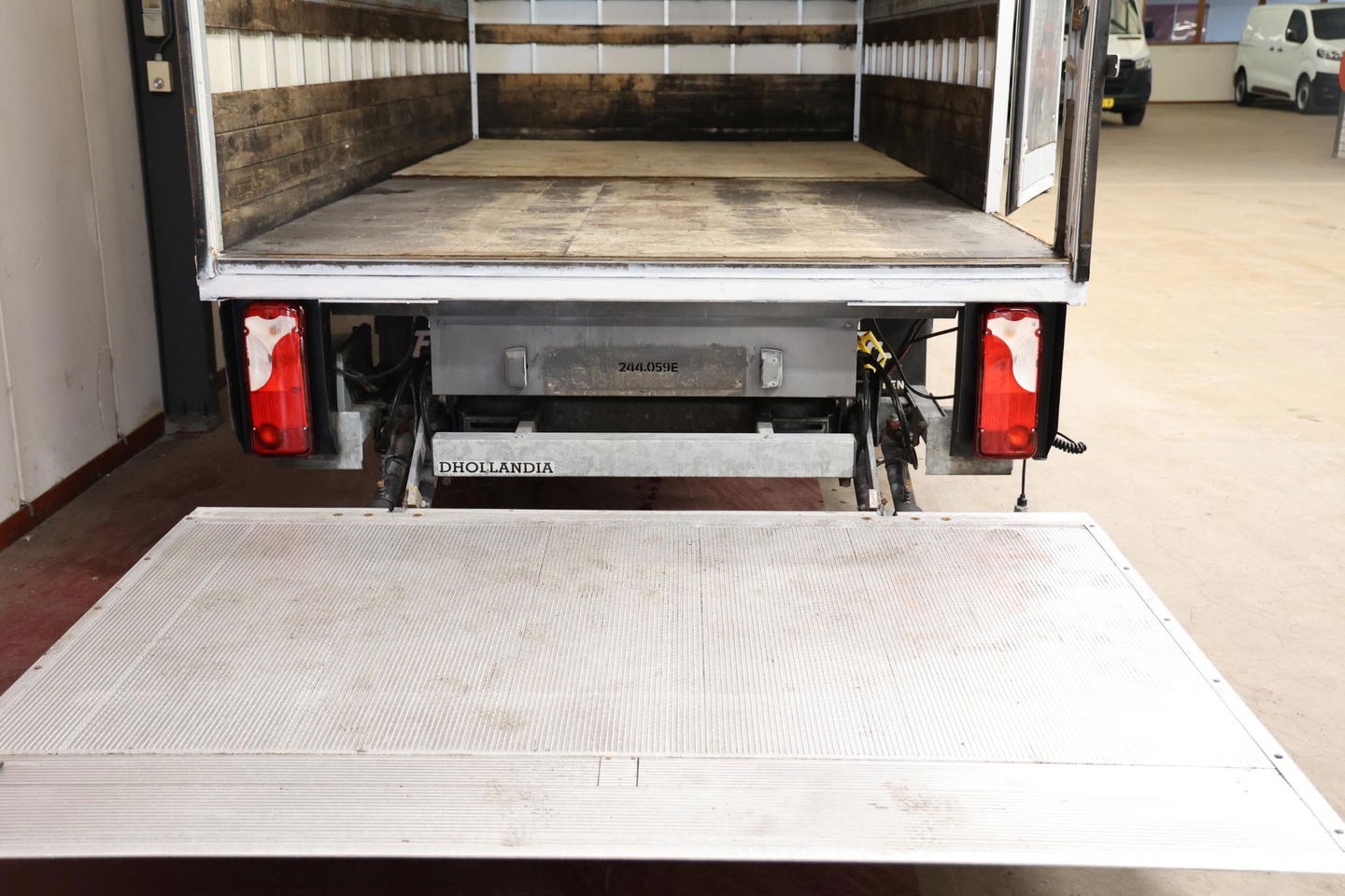 Mercedes-Benz Sprinter 514 2.2 CDI BAKWAGEN MET LAADKLEP ZIJDEUR