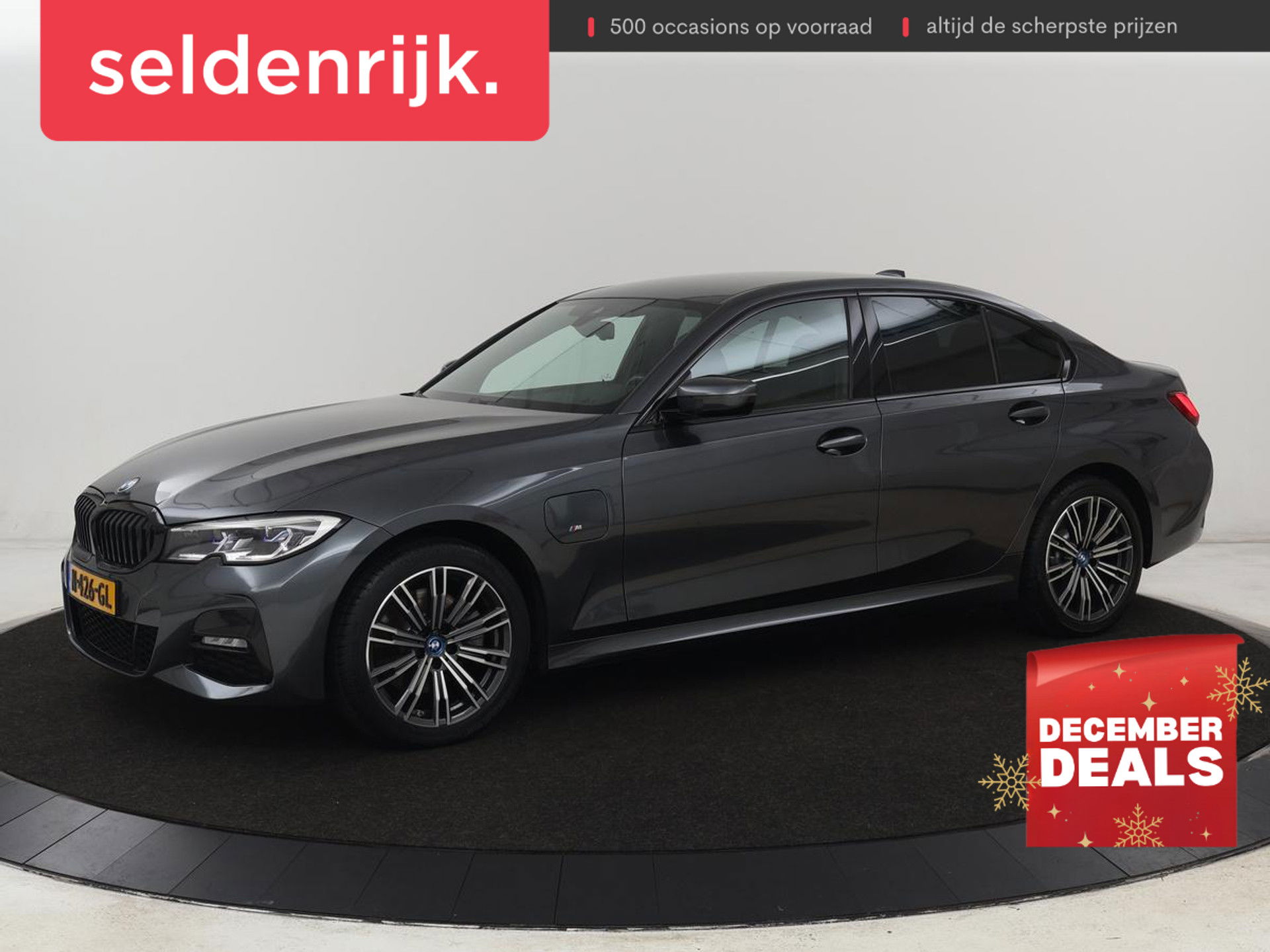 BMW 3-serie 320e M Sport | Leder | Trekhaak | Stoelverwarming | Carplay | Sportstoelen | Laserlicht | Live Cockpit | DAB | Parkeerhulp | Navigatie | Climate control | Bluetooth | Cruise control