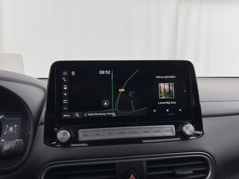 Hyundai KONA EV Fashion 64 kWh (3-Fase) {SOH-100%} (INCL-BTW)  Aut * HEATPUMP | NAVI-FULLMAP | LEATHER-FABRIC | KEYLESS | CAMERA | DAB | ECC | PDC | ADAPTIVE-CRUISE | LANE-ASSIST | HEATED SEATS | PRIVACY-GLASS | HEAD-UP | SHIFT-PADDLES | 17"A