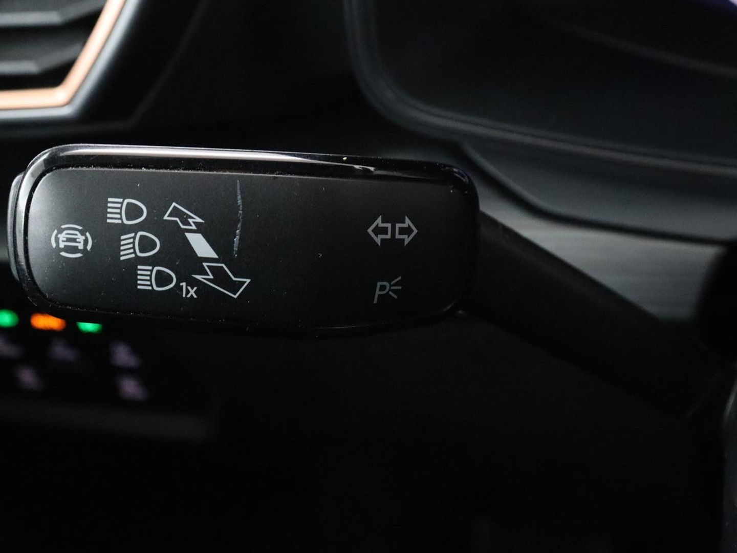 CUPRA Leon 1.4 eHybrid VZ | 245pk | Leder | Stoelverwarming | Camera | Carplay | Memory | Sfeerverlichting | Navigatie | Adaptive cruise | Keyless | Sportstoelen | Full LED | 19'' | PHEV | Plug In