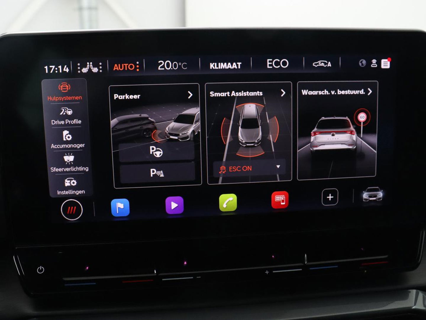 CUPRA Leon 1.4 eHybrid VZ | 245pk | Leder | Stoelverwarming | Camera | Carplay | Memory | Sfeerverlichting | Navigatie | Adaptive cruise | Keyless | Sportstoelen | Full LED | 19'' | PHEV | Plug In