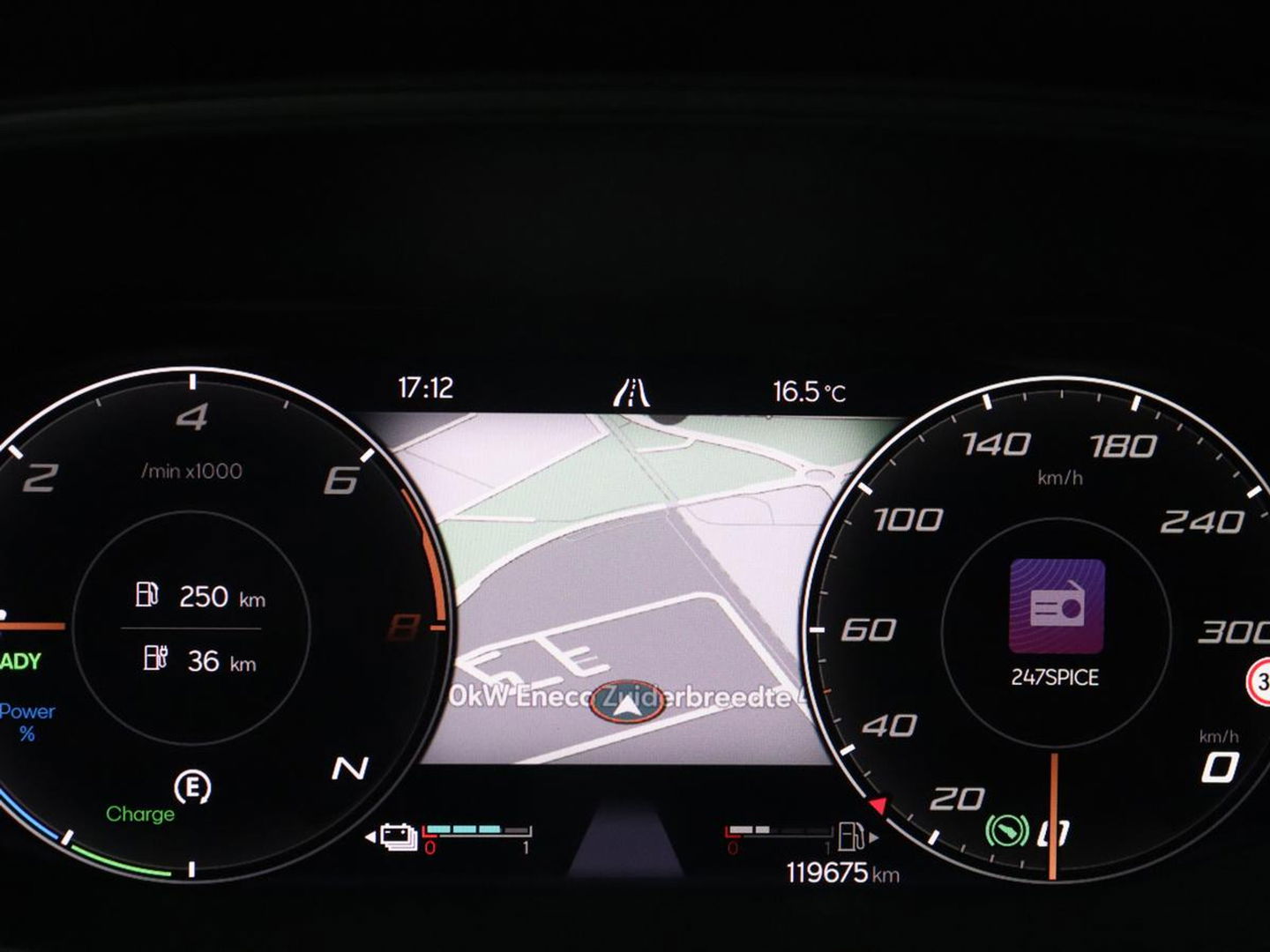 CUPRA Leon 1.4 eHybrid VZ | 245pk | Leder | Stoelverwarming | Camera | Carplay | Memory | Sfeerverlichting | Navigatie | Adaptive cruise | Keyless | Sportstoelen | Full LED | 19'' | PHEV | Plug In