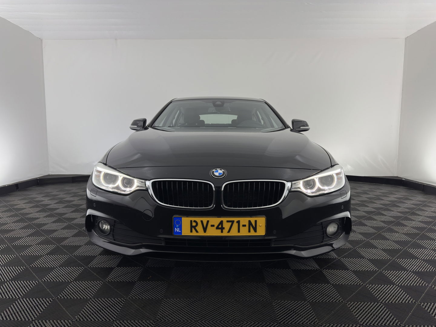 BMW 4 Serie Gran Coupé 420d Centennial High Executive (INCL-BTW) Aut. *NAVI-FULLMAP | FULL-LEATHER | HEATED- COMFORTSEATS | ECC | BI-XENON | KEYLESS | MEMORY-PACK | PDC | 18'' ALU*