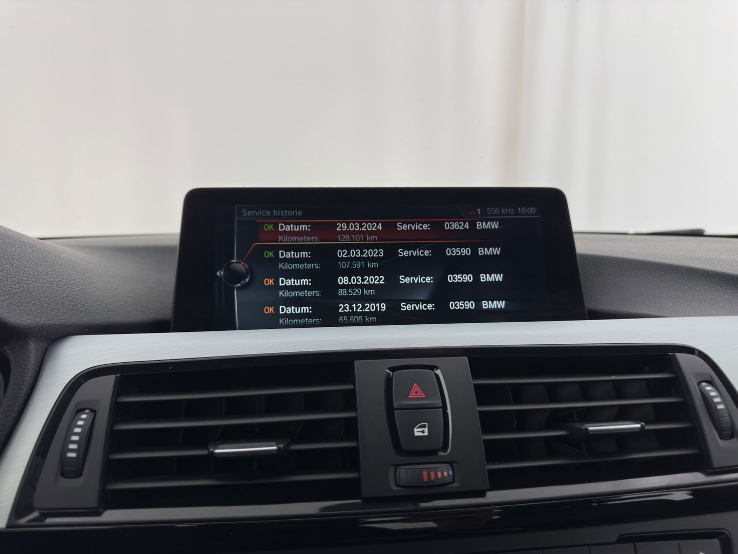 BMW 4 Serie Gran Coupé 420d Centennial High Executive (INCL-BTW) Aut. *NAVI-FULLMAP | FULL-LEATHER | HEATED- COMFORTSEATS | ECC | BI-XENON | KEYLESS | MEMORY-PACK | PDC | 18'' ALU*