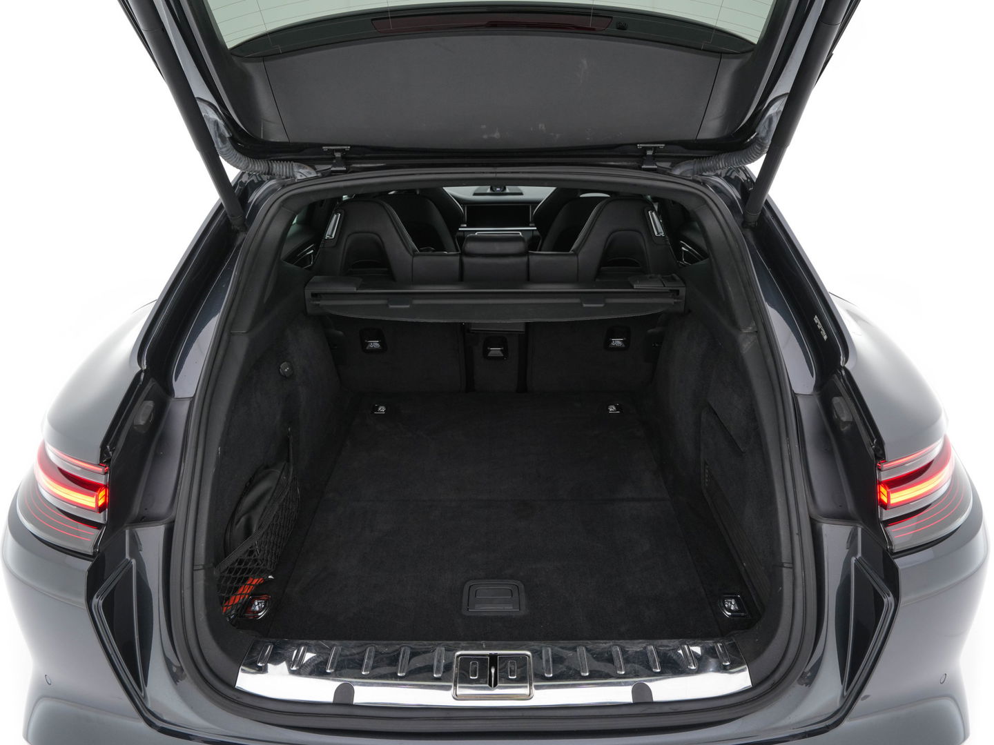 Porsche Panamera Sport Turismo 2.9 4 E-Hybrid Plug-In Aut. *PANO | LUXURY-LEATHER | NAVI-FULLMAP | AIR-SUSPENSION | KEYLESS | BOSE-SURROUND | SOFT-CLOSE | ADAPT-CRUISE | SURROUND-VIEW | DAB | MEMORY-PACK | CARPLAY | SPORT-SEATS | ...