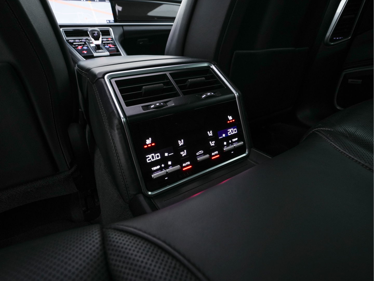 Porsche Panamera Sport Turismo 2.9 4 E-Hybrid Plug-In Aut. *PANO | LUXURY-LEATHER | NAVI-FULLMAP | AIR-SUSPENSION | KEYLESS | BOSE-SURROUND | SOFT-CLOSE | ADAPT-CRUISE | SURROUND-VIEW | DAB | MEMORY-PACK | CARPLAY | SPORT-SEATS | ...