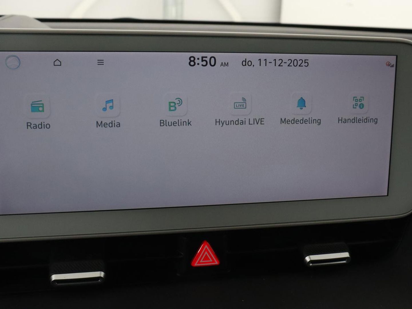 Hyundai IONIQ 5 Lounge 73kWh | Panoramadak | Stoelventilatie | Leder | Head-Up | Warmtepomp | Trekhaak | 360 Camera | Achterbankverwarming | Adaptive cruise | Navigatie | Full LED | Carplay