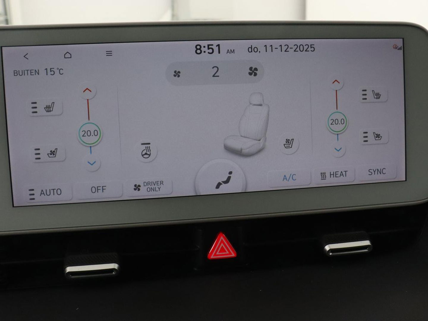 Hyundai IONIQ 5 Lounge 73kWh | Panoramadak | Stoelventilatie | Leder | Head-Up | Warmtepomp | Trekhaak | 360 Camera | Achterbankverwarming | Adaptive cruise | Navigatie | Full LED | Carplay