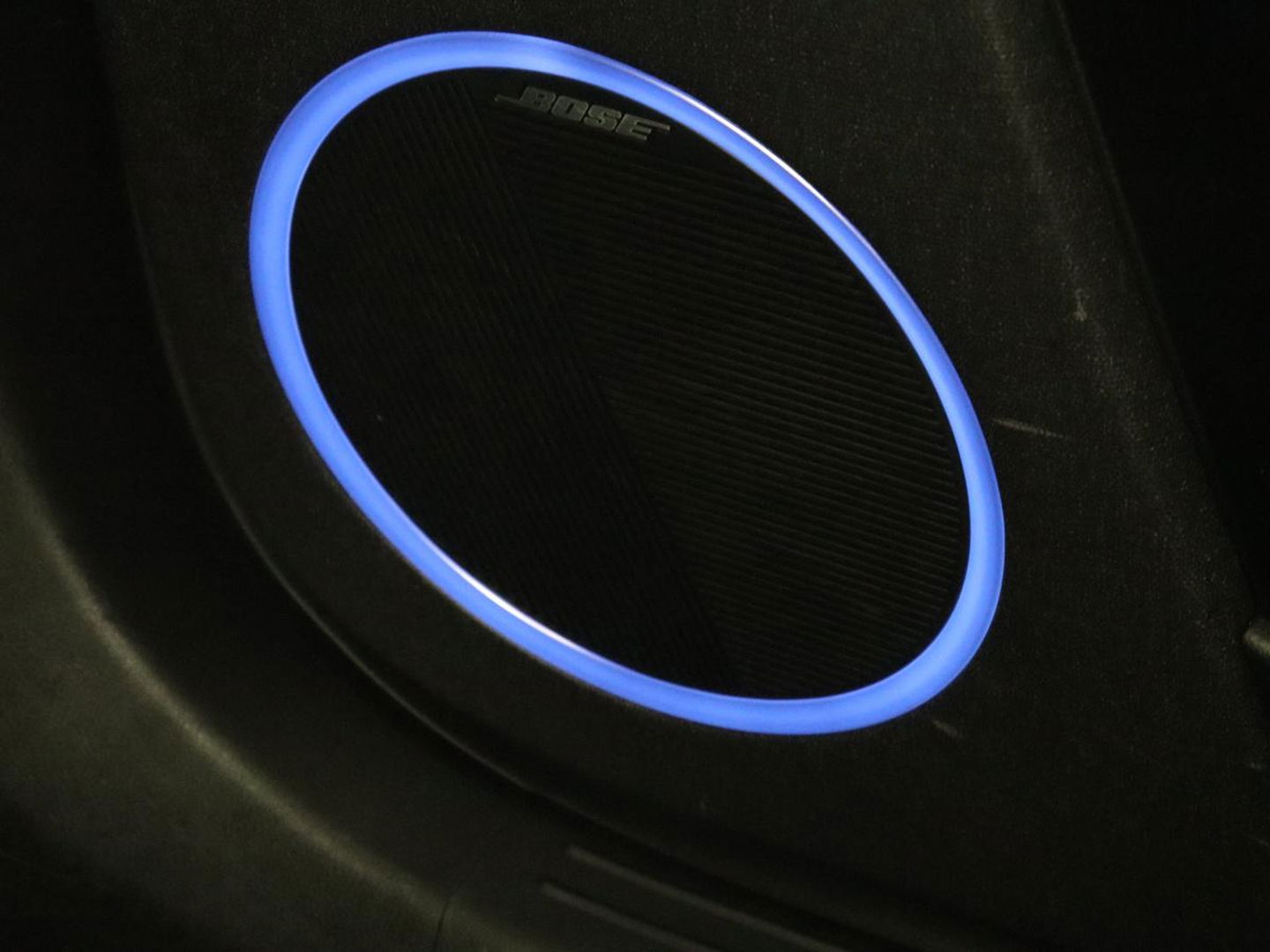 Hyundai IONIQ 5 Lounge 73kWh | Panoramadak | Stoelventilatie | Leder | Head-Up | Warmtepomp | Trekhaak | 360 Camera | Achterbankverwarming | Adaptive cruise | Navigatie | Full LED | Carplay