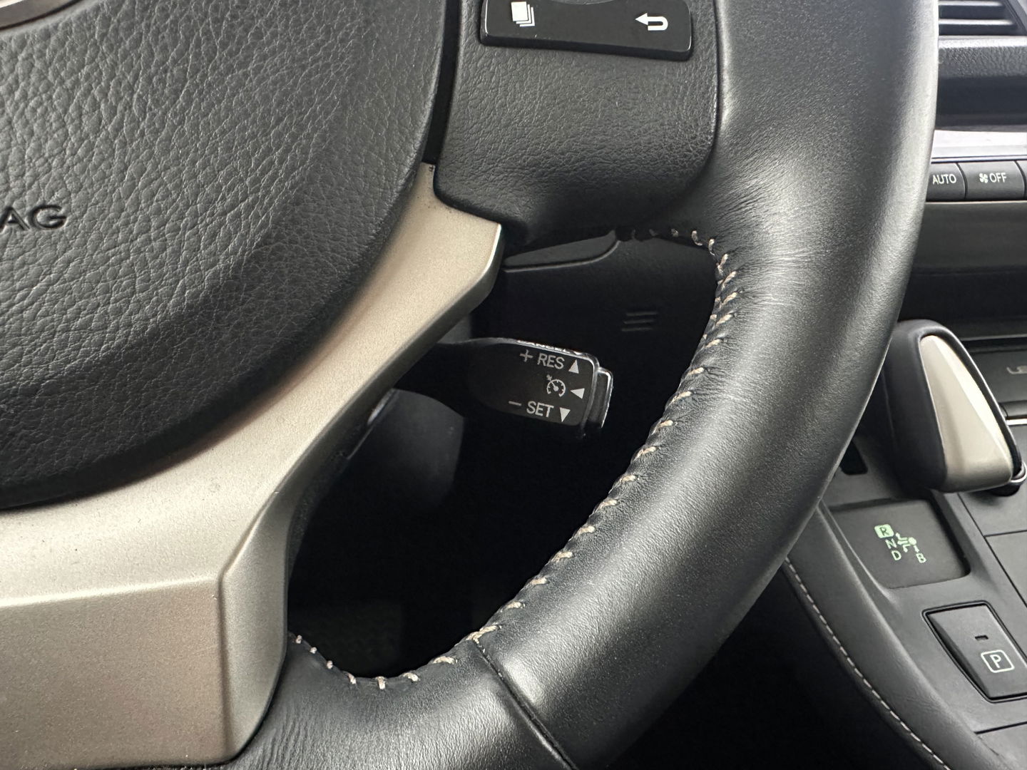 Lexus CT 200h Business Line Aut.*NAVI-FULLMAP | ALCANTARA | COMFORT-SEATS | CAMERA | ECC | CRUISE | 16''ALU*