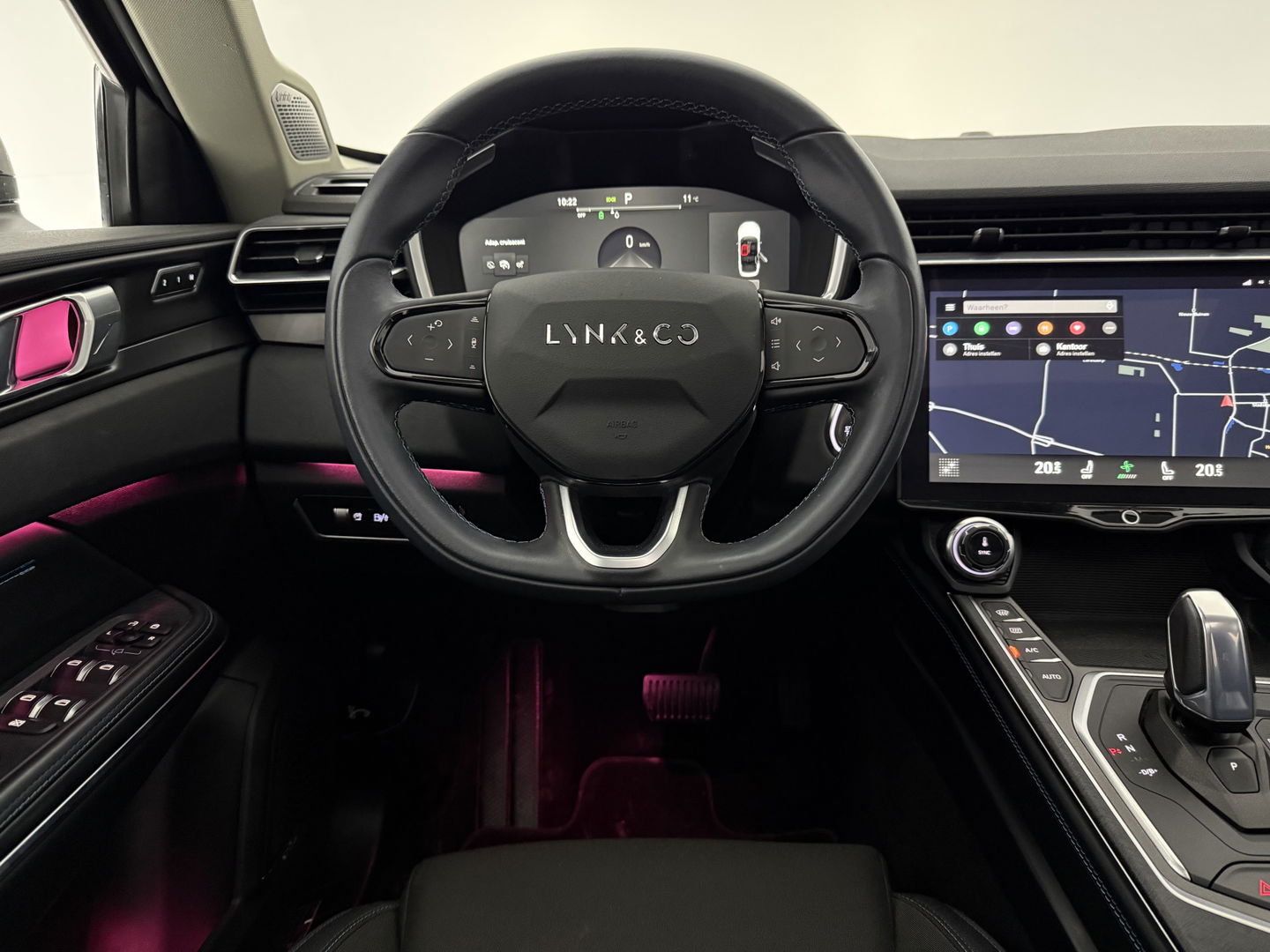 Lynk Co 01 1.5 Black Edition | SOH 98% | Pano | Memory | Adap. Cruise | Sfeerverl. | 360° | Virtual | Carplay | Keyless | NAP